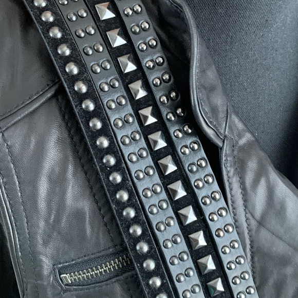 Beautiful 🤩 Xanaka Studded Belt - Picture 11 of 11